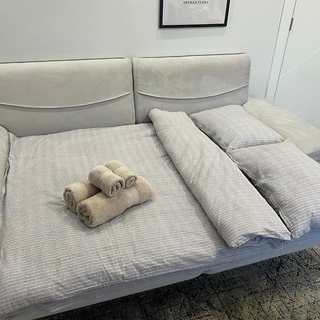 Vanquish Central Apartment Βάρνα Εξωτερικό φωτογραφία