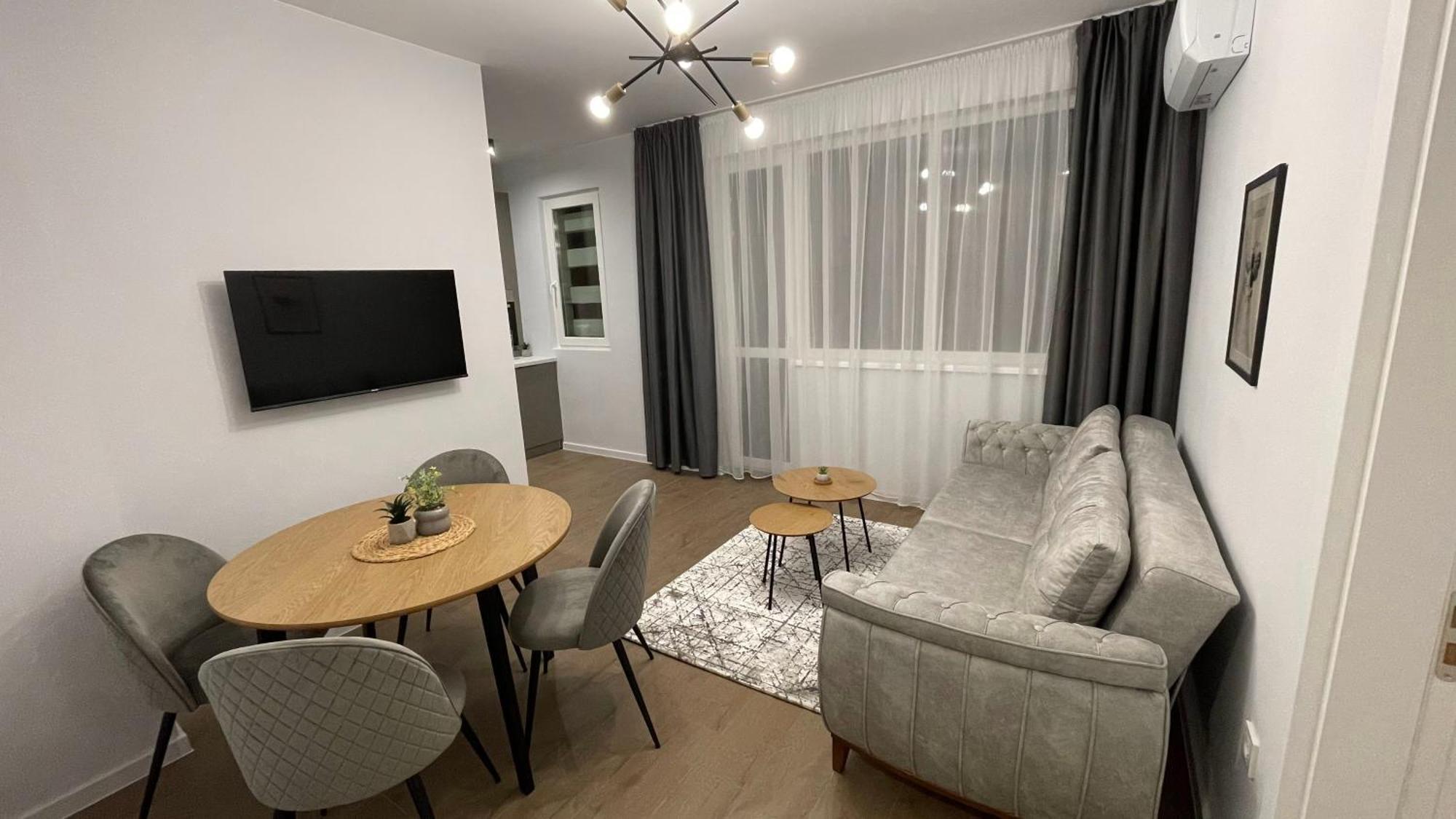 Vanquish Central Apartment Βάρνα Εξωτερικό φωτογραφία