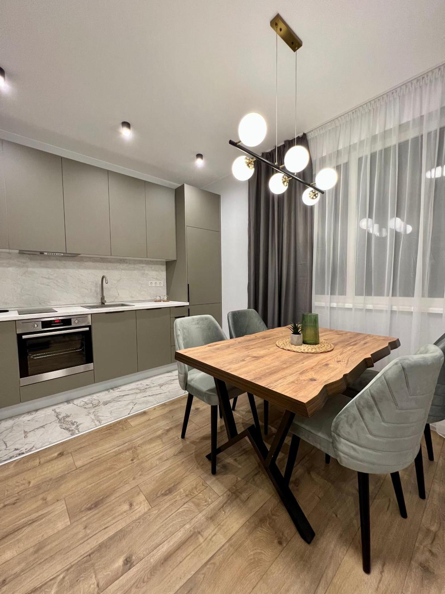 Vanquish Central Apartment Βάρνα Εξωτερικό φωτογραφία