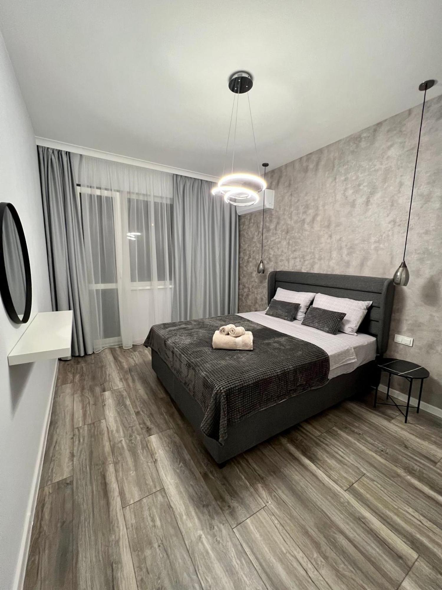 Vanquish Central Apartment Βάρνα Εξωτερικό φωτογραφία